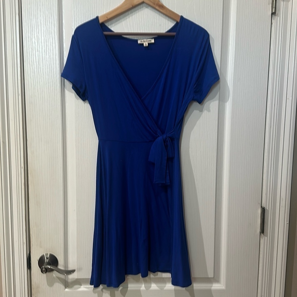 Rolla Coster Sz M short sleeve, V-neck tie waist royal blue dress